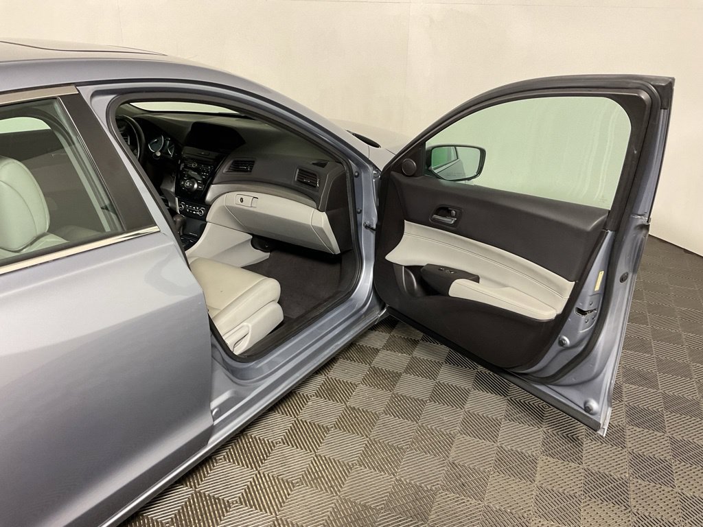 Used 2016 Acura ILX FWD image 35