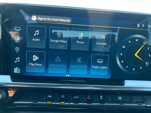 Used 2025 Chevrolet Silverado 1500 LT image 25