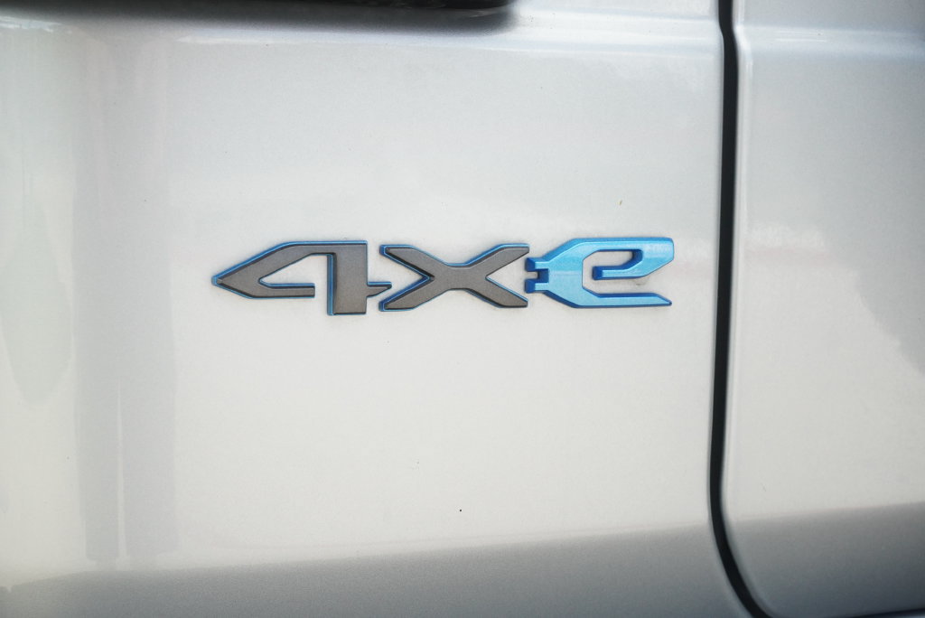 Used 2023 Jeep Wrangler Unlimited Rubicon 4xe AWD/4WD image 9