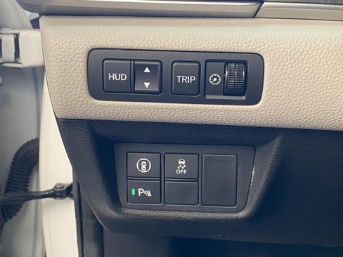 Used 2021 Honda Accord Touring image 28