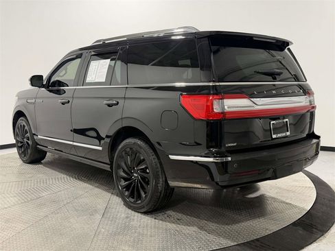 Used 2021 Lincoln Navigator Reserve image 4