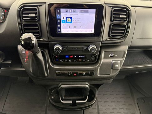Used 2026 RAM ProMaster 2500 w/ Convenience Group FWD image 19