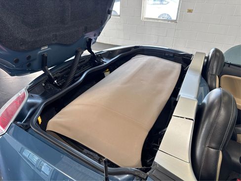 Used 2008 Saturn Sky Red Line image 11