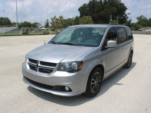 Used 2019 Dodge Grand Caravan GT FWD image 43