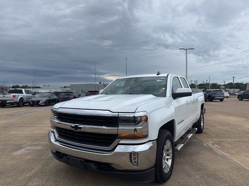 Used 2019 Chevrolet Silverado 1500 LT w/ All Star Edition AWD/4WD image 7