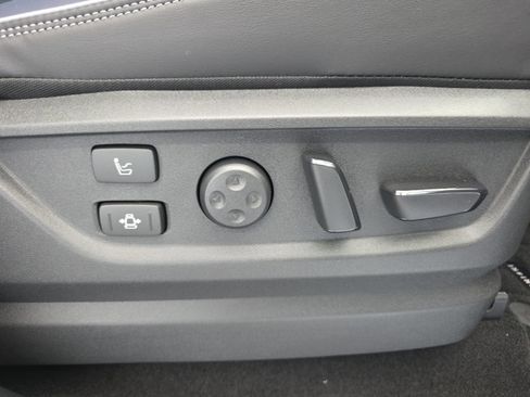 New 2026 INFINITI QX80 4WD image 11