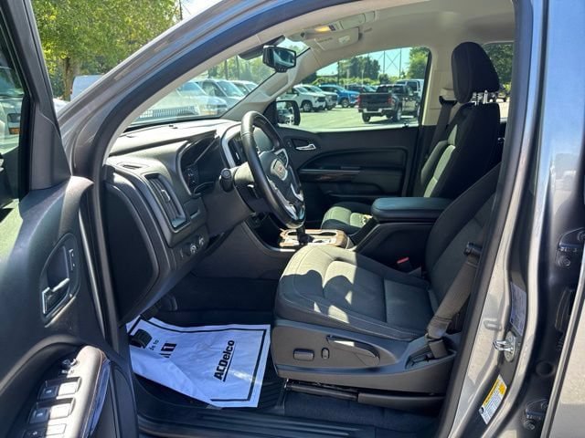Used 2020 GMC Canyon SLE w/ Elevation Edition AWD/4WD image 18