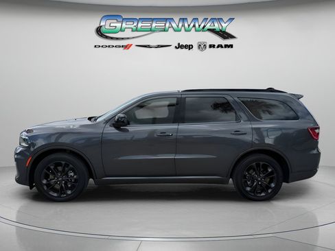 Used 2024 Dodge Durango GT w/ Blacktop Package RWD image 5
