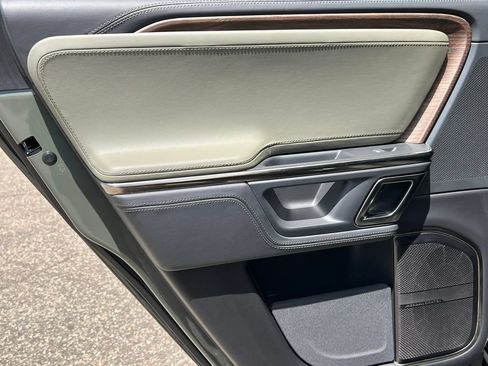 Used 2022 Rivian R1T Launch Edition AWD/4WD image 33