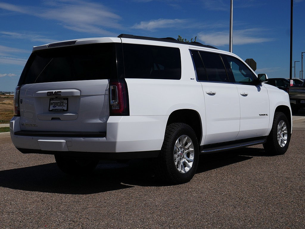 Used 2019 GMC Yukon XL SLT w/ Open Road Package AWD/4WD image 5