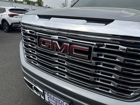 Used 2026 GMC Sierra 1500 Denali AWD/4WD image 32