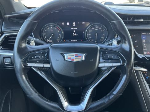 Used 2022 Cadillac XT6 Sport w/ Technology Package image 23
