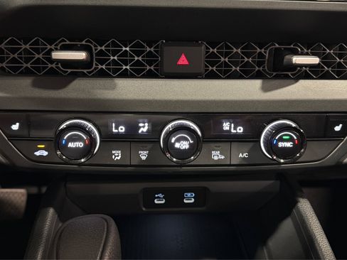 Used 2023 Honda Accord EX image 30