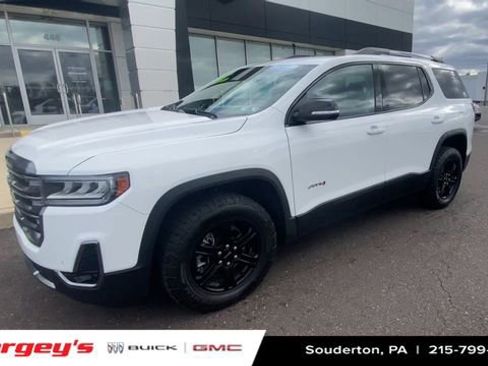 Certified 2023 GMC Acadia AT4 w/ Preferred Package image 5