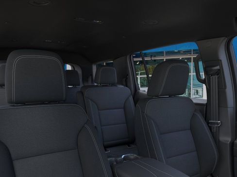 New 2026 Chevrolet Traverse LT w/ Driver Confidence Package image 24