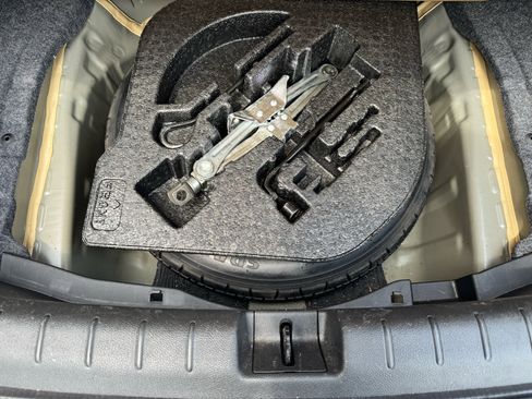 Used 2017 Honda Accord EX-L image 24