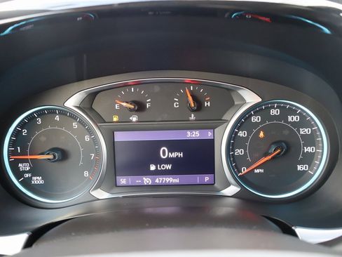 Certified 2021 Chevrolet Traverse LT w/ LPO, Floor Liner Package image 19