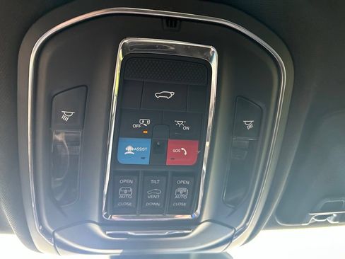 Used 2024 Jeep Grand Cherokee Limited 4xe AWD/4WD image 58