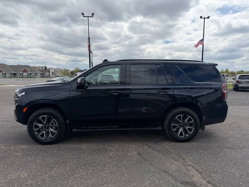 Used 2022 Chevrolet Tahoe Z71 w/ Luxury Package AWD/4WD image 9