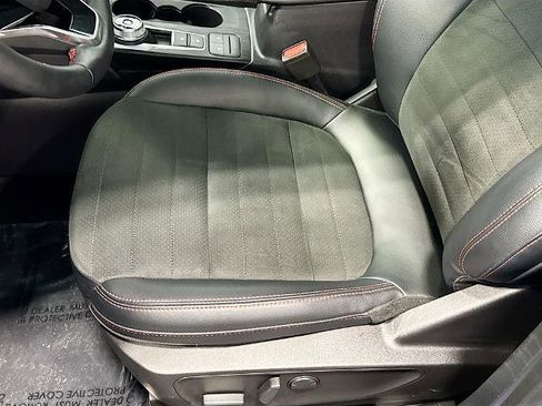 Certified 2022 Ford Escape SEL w/ SEL Stealth AWD Package image 17