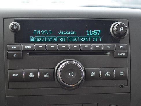 Used 2009 Chevrolet Silverado 1500 LT w/ Power Pack Plus image 16