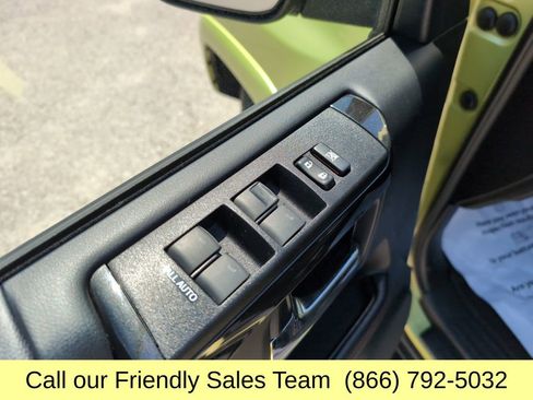 Used 2023 Toyota 4Runner TRD Off-Road Premium AWD/4WD image 13