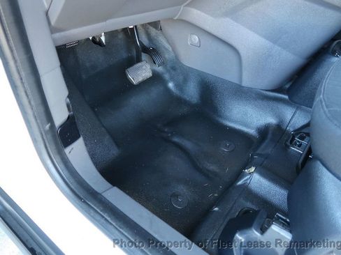 Used 2022 Ford Transit Connect XL image 12