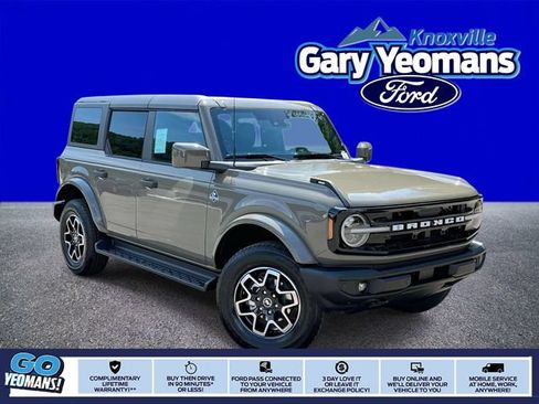New 2026 Ford Bronco Outer Banks AWD/4WD image 1