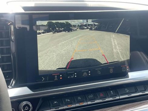 New 2026 Chevrolet Silverado 1500 LT Trail Boss w/ LT Trail Boss Premium Package AWD/4WD image 14