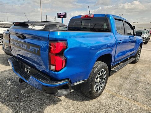 Used 2023 Chevrolet Colorado LT w/ LT Convenience Package III image 5