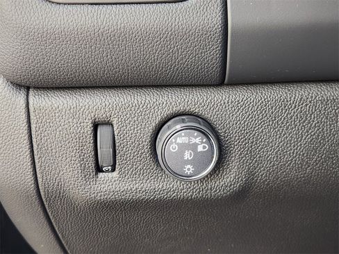 Used 2022 Chevrolet Colorado LT w/ LT Convenience Package image 20