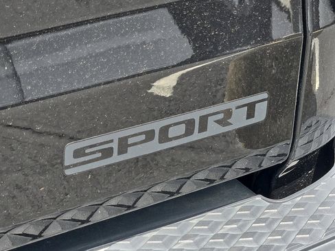 Used 2020 Jeep Gladiator Sport w/ Quick Order Package 24S image 5