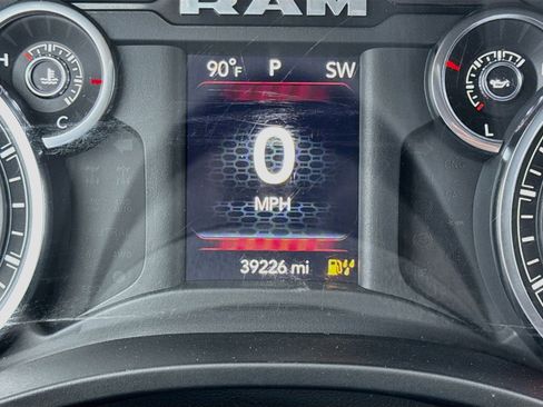 Used 2023 RAM 1500 Big Horn AWD/4WD image 8
