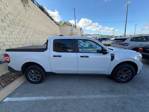 Used 2025 Ford Maverick XLT w/ XLT Luxury Package AWD/4WD image 2