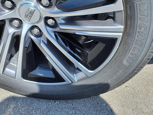 New 2025 Cadillac Lyriq Luxury image 14