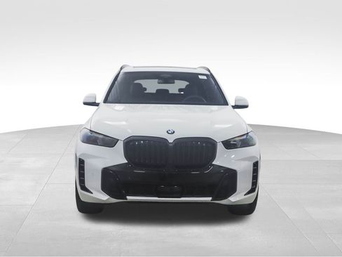 Used 2026 BMW X5 xDrive40i w/ M Sport Package image 8