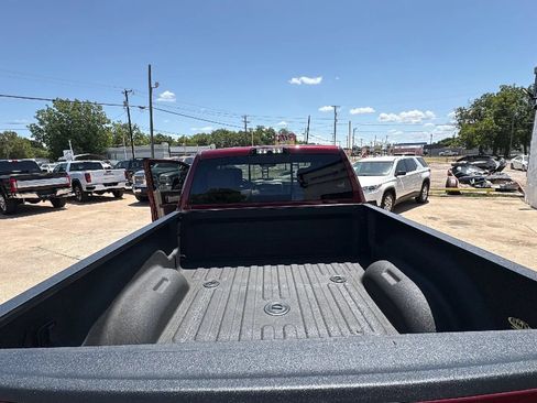 Used 2018 RAM 2500 Laramie AWD/4WD image 7