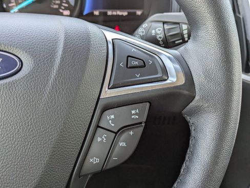 Certified 2022 Ford Edge SEL w/ Convenience Package image 26