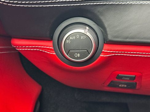 Used 2017 Ferrari 488 Spider image 33