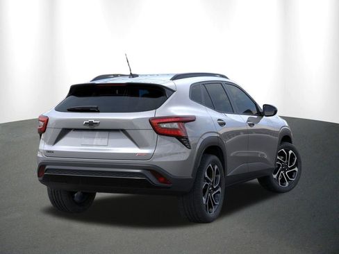 New 2026 Chevrolet Trax RS w/ Driver Confidence Package image 5