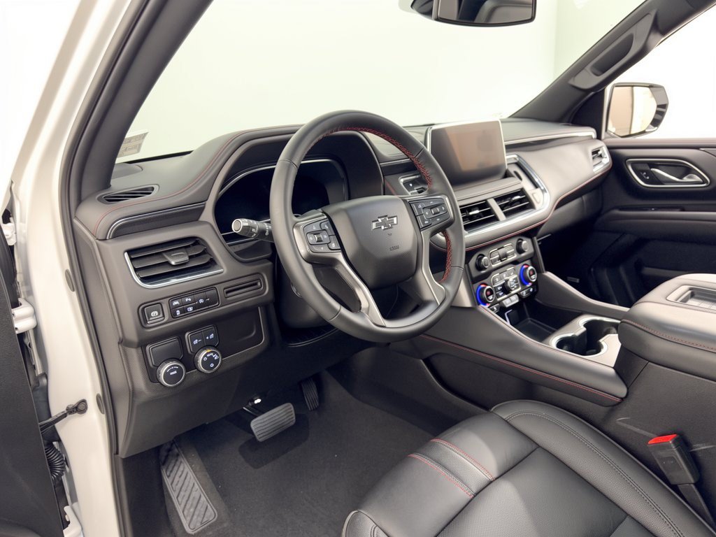 Used 2024 Chevrolet Tahoe RST w/ Luxury Package RWD image 4