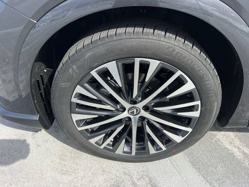 Used 2024 Lexus RX 350 Premium Plus w/ Convenience Package FWD image 10