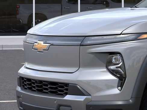 New 2026 Chevrolet Silverado EV LT AWD/4WD image 14