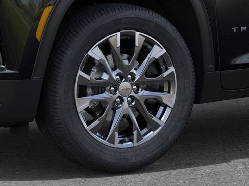 New 2026 Chevrolet Traverse LT w/ Sun and Wheel Package AWD/4WD image 9