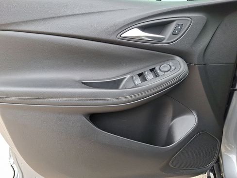 Certified 2024 Buick Encore GX Sport Touring image 10