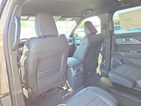 New 2026 Ford Explorer ST-Line AWD/4WD image 22