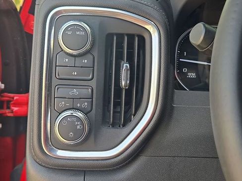 Used 2023 GMC Sierra 2500 SLE w/ Gooseneck/5TH Wheel Package image 14