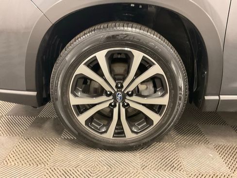 Used 2022 Subaru Forester Limited image 14