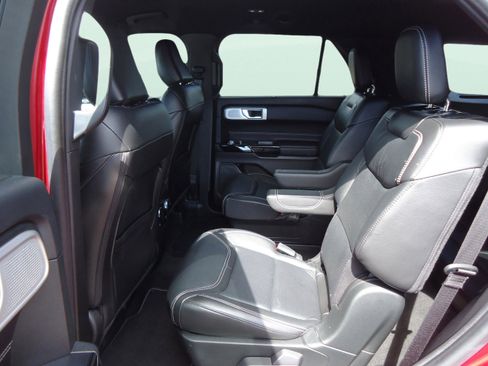 Used 2022 Ford Explorer ST w/ Equipment Group 401A image 30