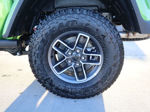 New 2026 Jeep Gladiator Mojave AWD/4WD image 19